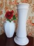 Комплект бяла керамична подова колона с Ваза, снимка 1 - Вази - 41687341