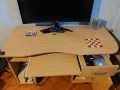 Компютърно/ученическо бюро, снимка 3