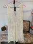Бяла рокля в размер XS, снимка 4
