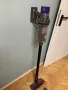 Вертикална прахосмукачка Dyson V10, снимка 1