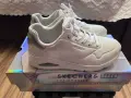 Дамски маратонки Skechers, снимка 1