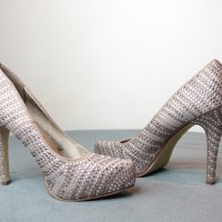 Graceland дамски обувки на висок ток с метални пайети по тях, снимка 8 - Дамски обувки на ток - 40180220
