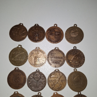 Медали ордени, снимка 10 - Антикварни и старинни предмети - 44684264