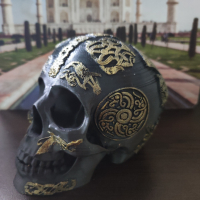Викингски череп с резба, снимка 1 - Декорация за дома - 44525793