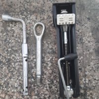 Крик,кука и ключ за гуми мерцедес- бенц, снимка 18 - Аксесоари и консумативи - 40706804