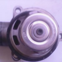 Оригинален работещ термостат за MercedesW203 / C 200 komresor, снимка 1 - Части - 39290841