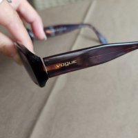 Очила Vogue , снимка 2 - Слънчеви и диоптрични очила - 42614068
