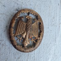 Стара наградна немска военна значка, снимка 1 - Колекции - 34217405