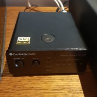  DAC /Cambridge audio dacmagic 100/ В гаранция , снимка 1 - Ресийвъри, усилватели, смесителни пултове - 41633159