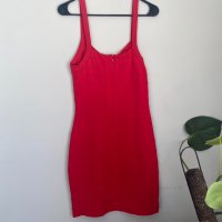 Червена рокля с плоска кройка , снимка 2 - Рокли - 41057080