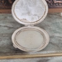 стара сребърна пудриера филигран, снимка 5 - Антикварни и старинни предмети - 41583093