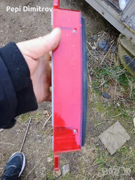 2004-2006 MAZDA 3 Задна  трета стоп светлина Трети Стоп  Задна светлина Stanley P3067, снимка 1