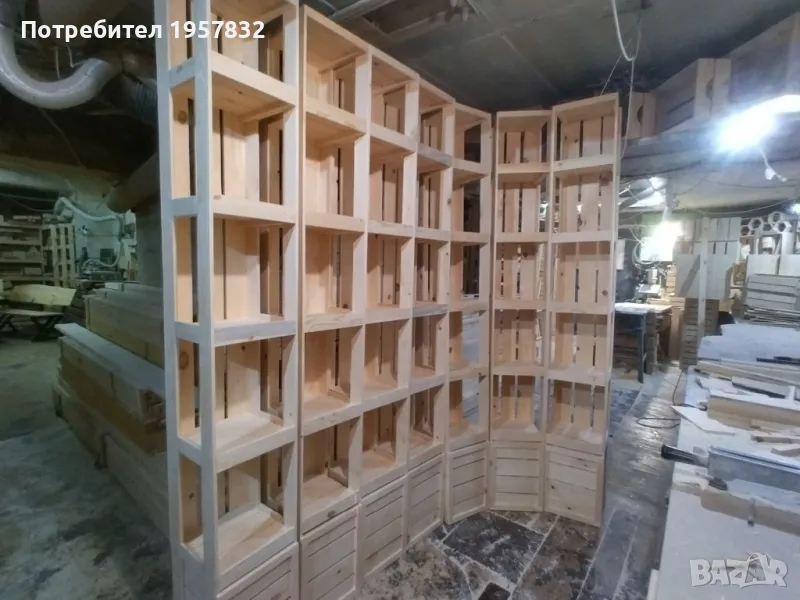 Дървени стелажи за всякакъв вид продукти( за ядки), снимка 1