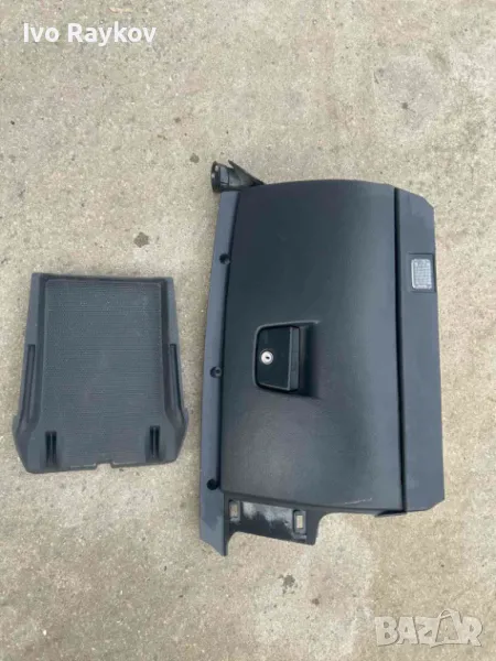 Жабка , Volvo V50, снимка 1