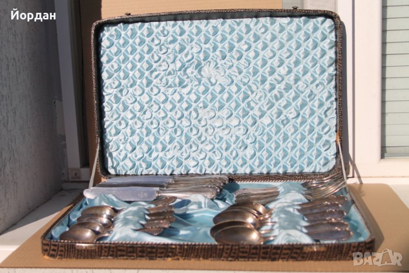 Посребрен комплект за хранене 24 броя , снимка 1