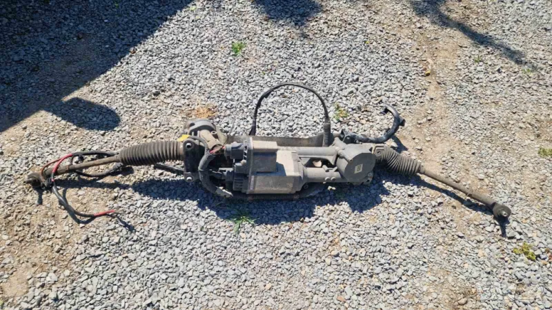 рейка десен волан VW Голф 5 golf 5 2.0TDI 140 BKD reyka desen volan, снимка 1