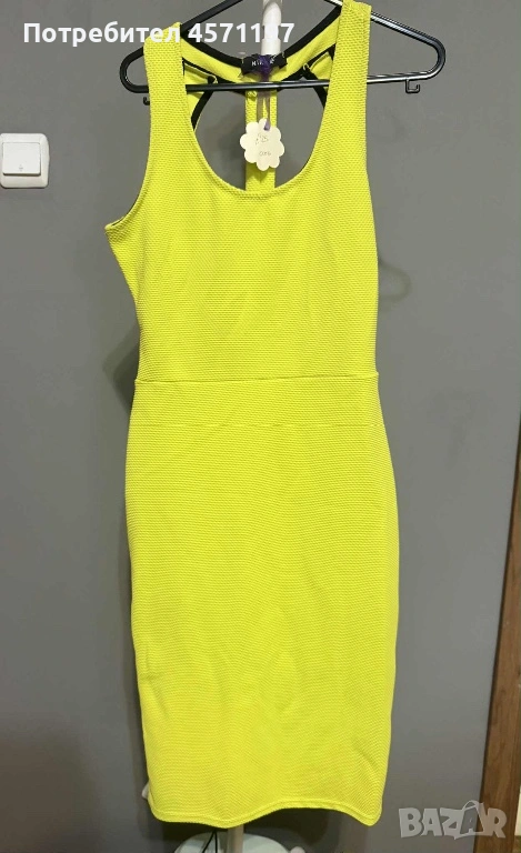 Искрящо жълта рокля , снимка 1