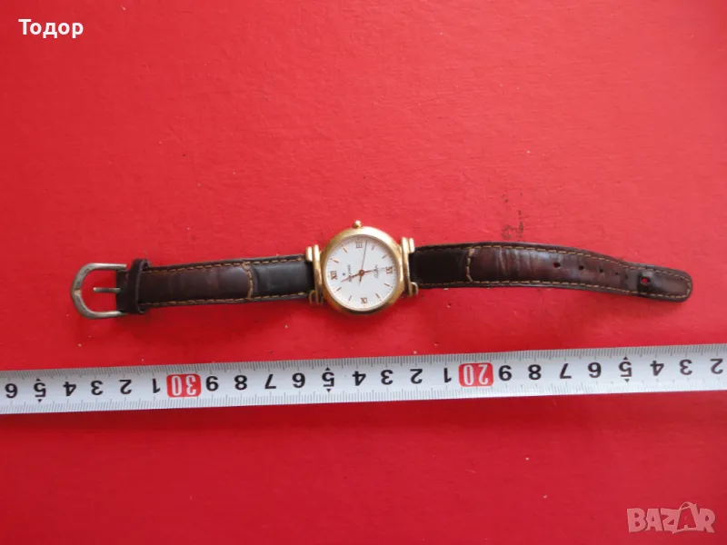 Позлатен немски часовник Junchans Quartz 6, снимка 1