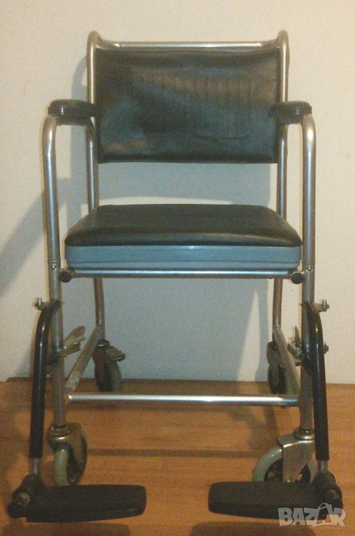 Комбиниран инвалиден стол - инвалидна количка; санитарен/хигиенен стол за баня/тоалетна, снимка 1