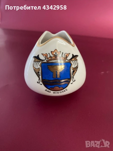 Vintage PMR Jaeger & Co. Bavaria . Малка ваза., снимка 1