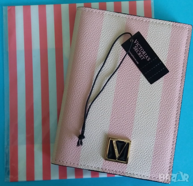 Калъф за международен паспорт Victoria Secret, снимка 1