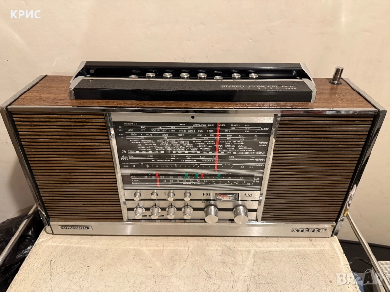 GRUNDIG STEREO CONCERT BOY 4000 TRANSISTER RADIO, снимка 1