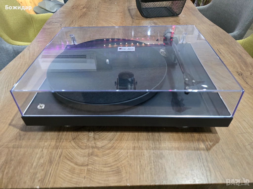 Грамофон Pro-Ject Debut PRO, снимка 1