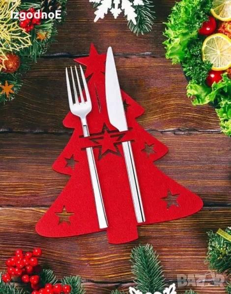 Комплект 12 калъфи за прибор, модел коледна елха, филц, червен Коледна декорация за маса, снимка 1