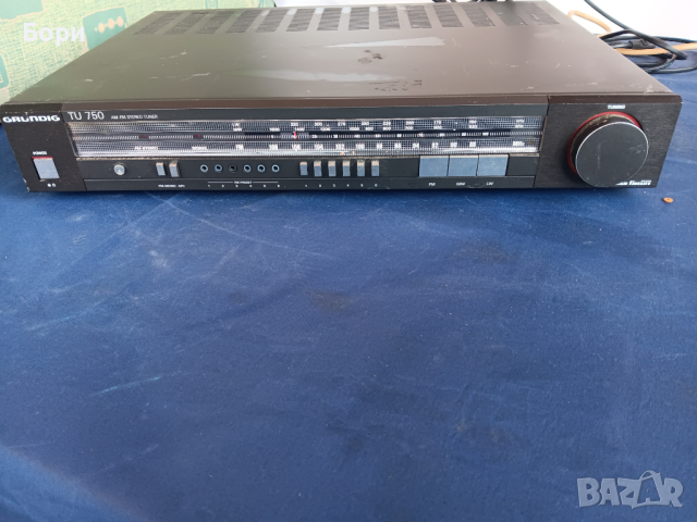 GRUNDIG TU 750 Стерео тунер