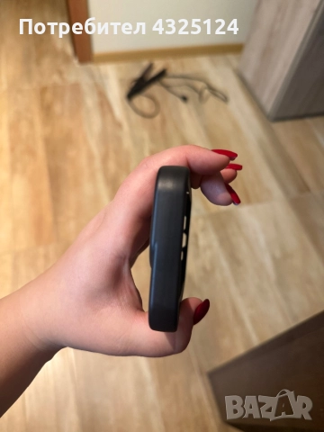 Кейс Guess за iPhone 16 pro, снимка 5 - Калъфи, кейсове - 52459806