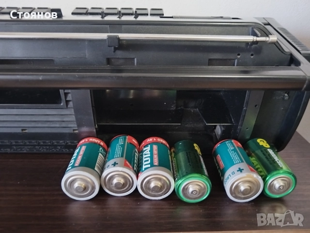 Радио тразистори ITT 4500 HI-FI,ITT 3500 Hi-Fi, GRUNDIG Music 60,GS 7000,240, МЕРИДИАН 210, HITACHI, снимка 18 - Радиокасетофони, транзистори - 31215121