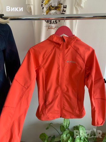 Columbia дамско спортно горнище, снимка 4 - Спортни екипи - 41210829