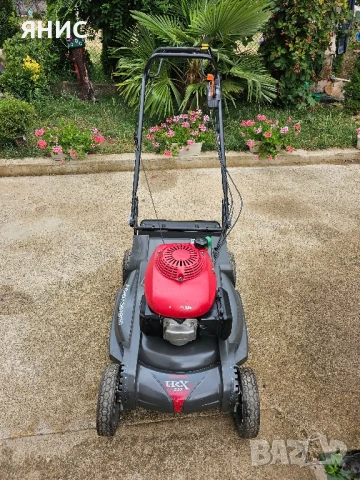САМОХОДНА КОСАЧКА HONDA 537 HRX. ПЕРФЕКТНА. , снимка 15 - Градинска техника - 51205879
