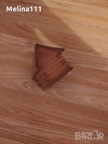 Продава дървена къщичка сувенир ...