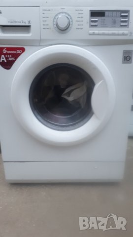 Продавам на части пералня LG FHOB8QDA