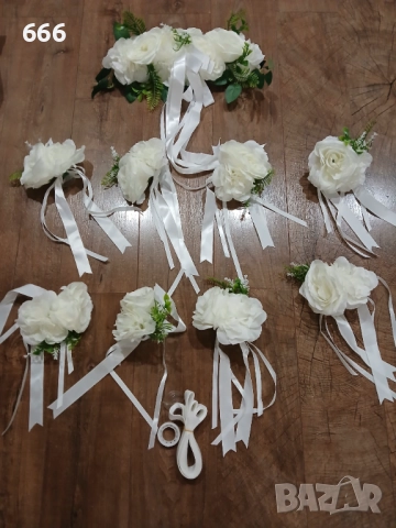 Сватбена украса за кола