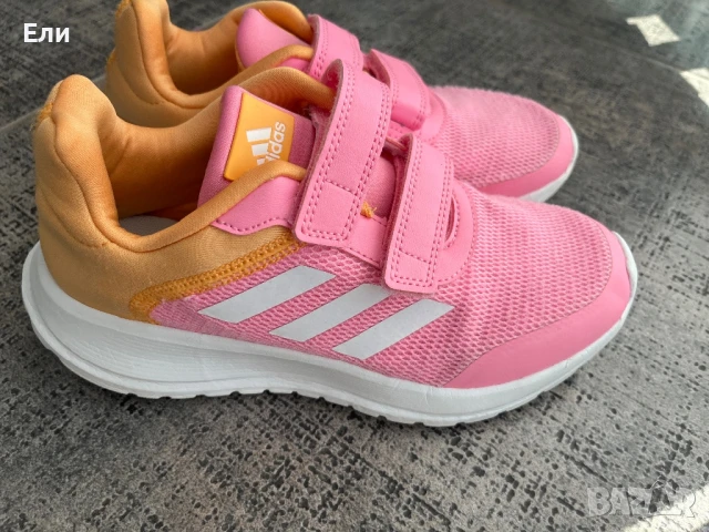 Маратонки Adidas, снимка 2 - Детски маратонки - 50706730