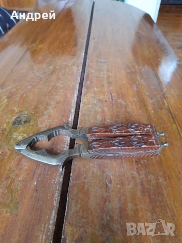 Стара орехотрошачка #15