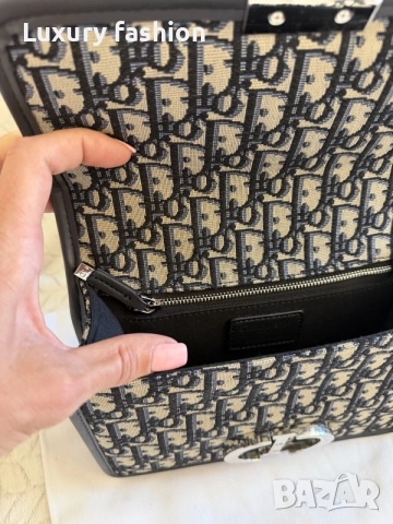 дамска чанта Dior, снимка 5 - Чанти - 56149360