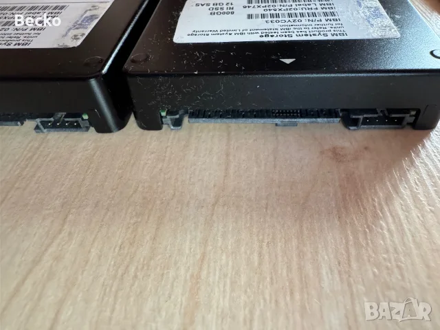 SAS flash disc 800GB, снимка 3 - Твърди дискове - 55740925