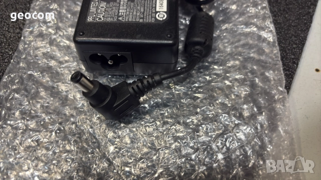 Fujitsu PA03010-6522 оригинално зарядно (24V,2.65A.64W,5,5x2.5mm), снимка 3 - Захранвания и кутии - 52544277