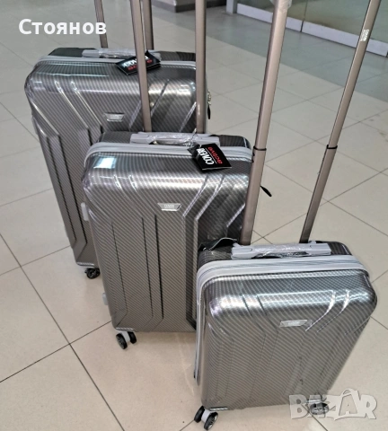 Нови куфари поликарбонат, снимка 3 - Куфари - 35629682