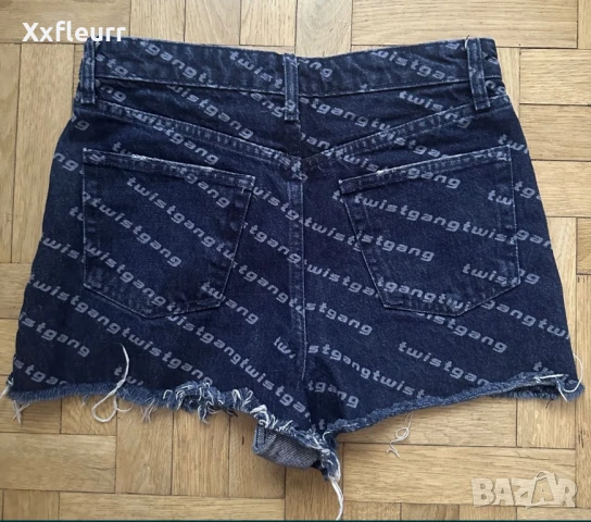 Къси дънкови панталони, снимка 2 - Къси панталони и бермуди - 51006486