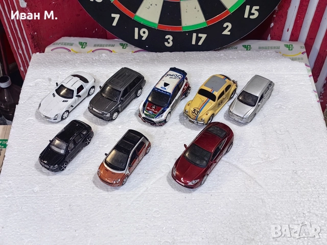 8 бр метални колички за 30 лв 