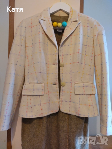 Дамски костюм в размер XS