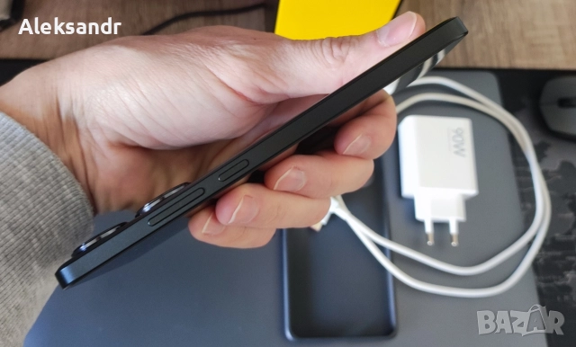 Poco F6 12/512 black , снимка 7 - Xiaomi - 52775012