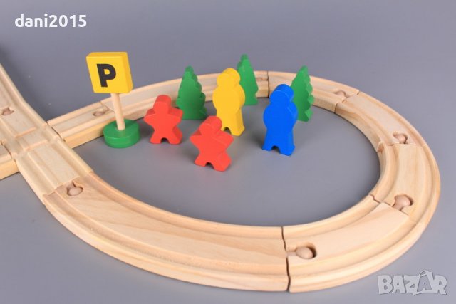 Дървено влакче с аксесоари, снимка 3 - Играчки за стая - 39272649