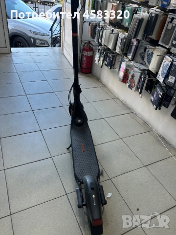 Електрическа тротинетка Ninebot f2, снимка 2 - Велосипеди - 51583106