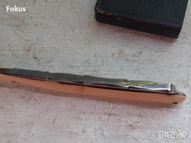 Прекрасен френски бръснач с дръжка от слонова кост, снимка 7 - Антикварни и старинни предмети - 53370184