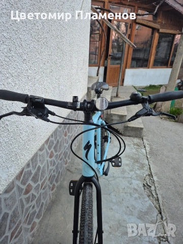 Шосеен велосипед Specialized sirrus X 2.0, снимка 4 - Велосипеди - 53748813